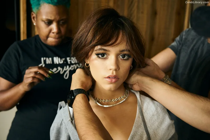 Jenna Ortega photo 11 of 5476