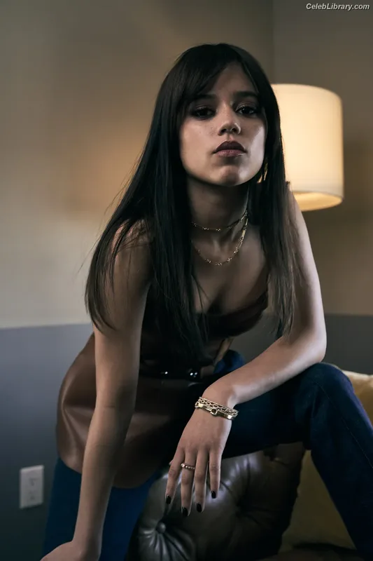 Jenna Ortega photo 15 of 5476