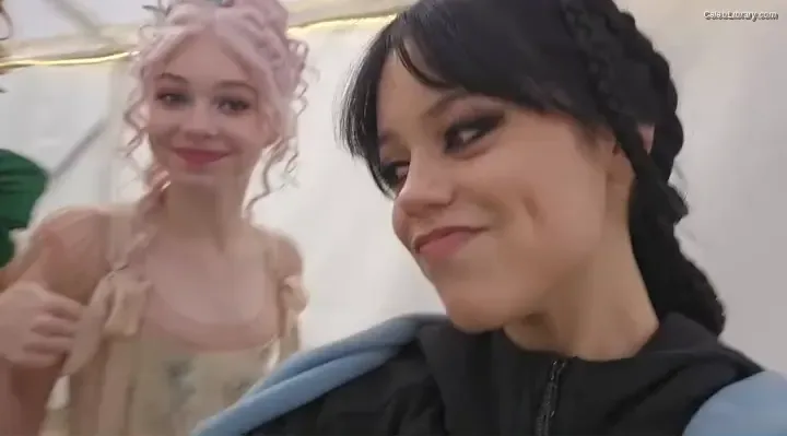 Jenna Ortega photo 3 of 5476