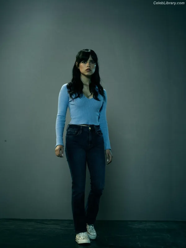 Jenna Ortega photo 16 of 5476