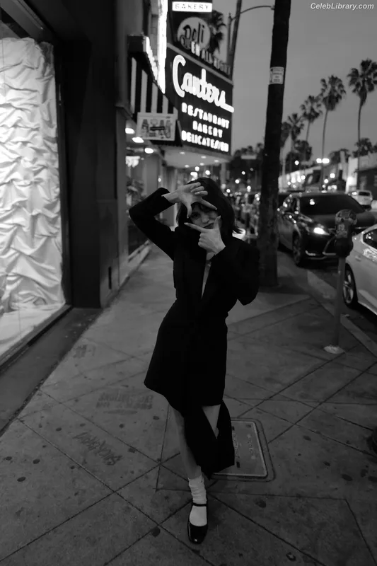 Jenna Ortega photo 6 of 5476