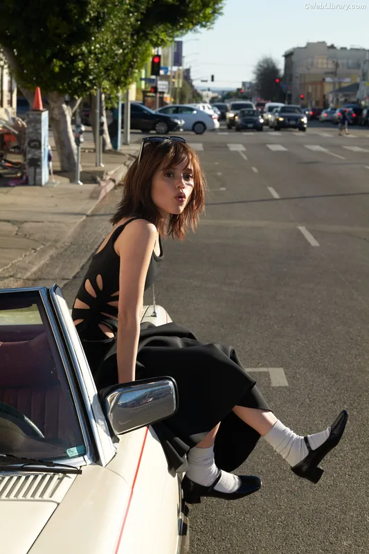Jenna Ortega photo 20 of 5476
