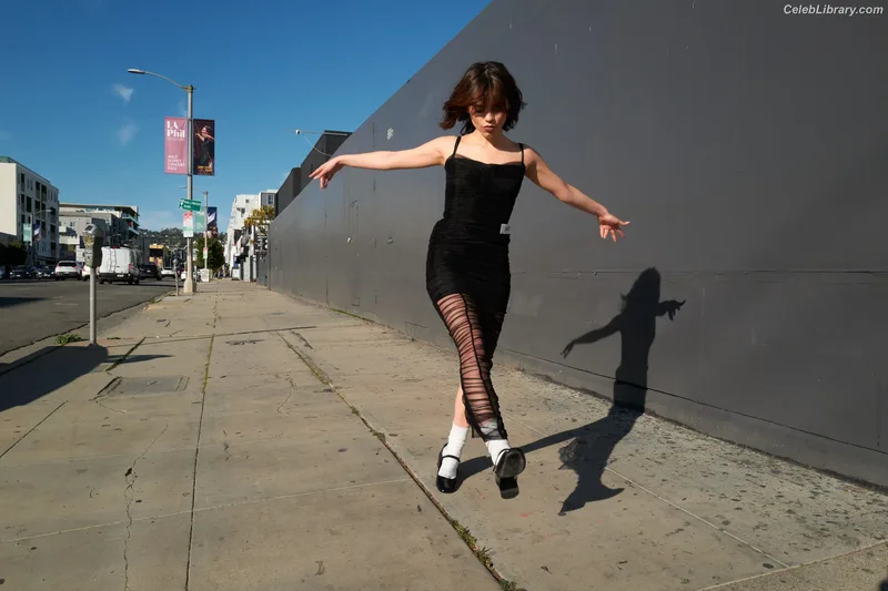 Jenna Ortega photo 22 of 5476