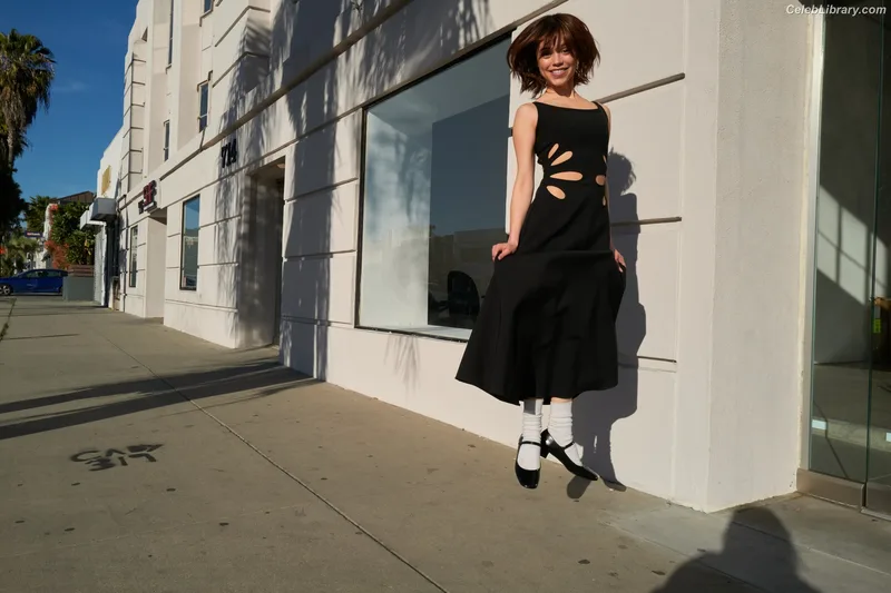Jenna Ortega photo 6 of 5476
