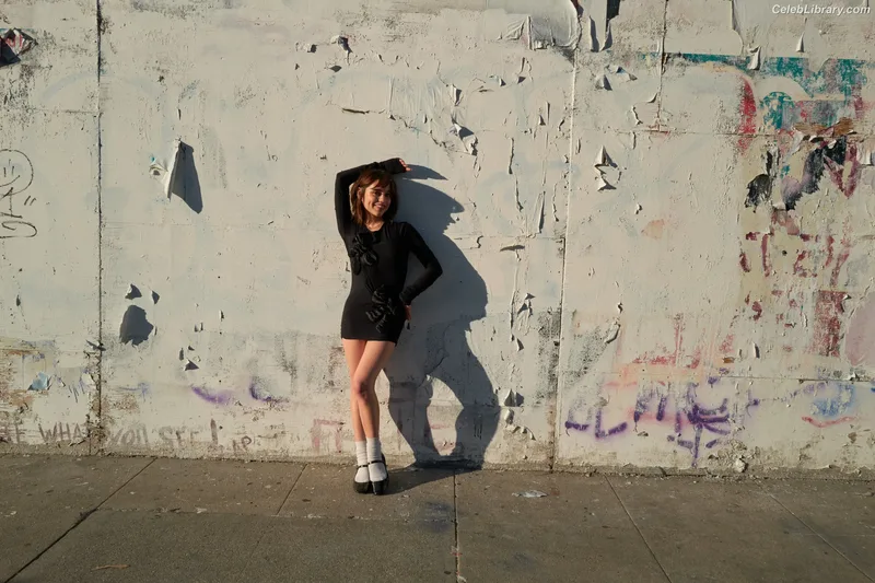 Jenna Ortega photo 4 of 5476