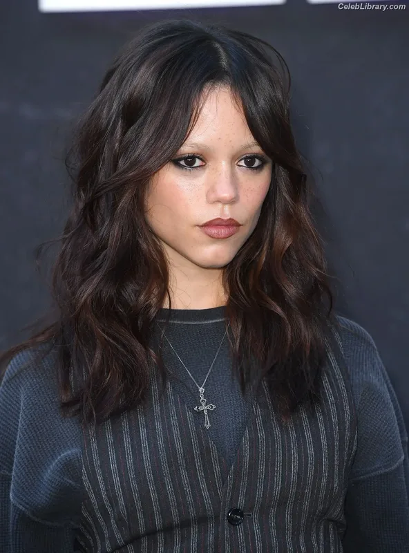 Jenna Ortega photo 18 of 5476