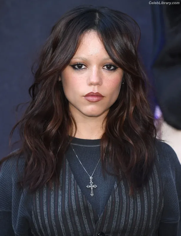 Jenna Ortega photo 13 of 5476