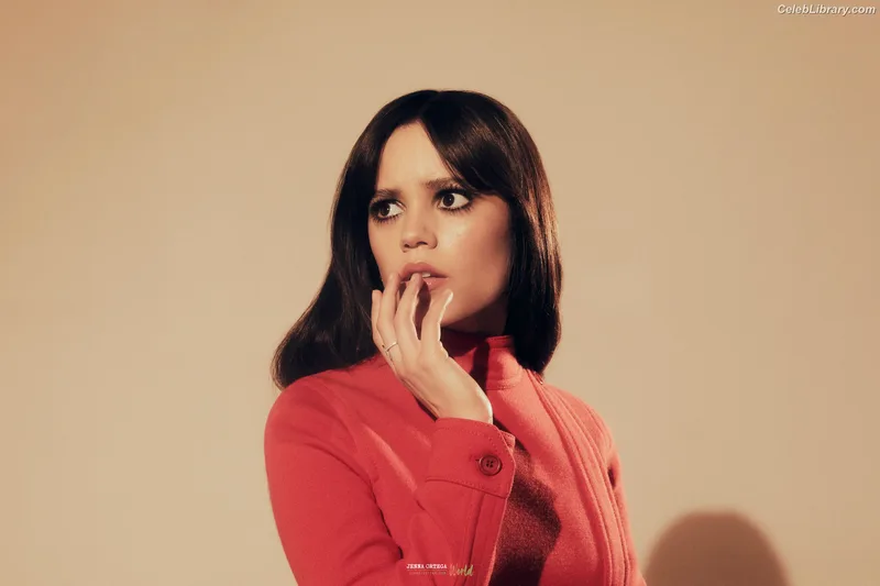 Jenna Ortega photo 13 of 5476