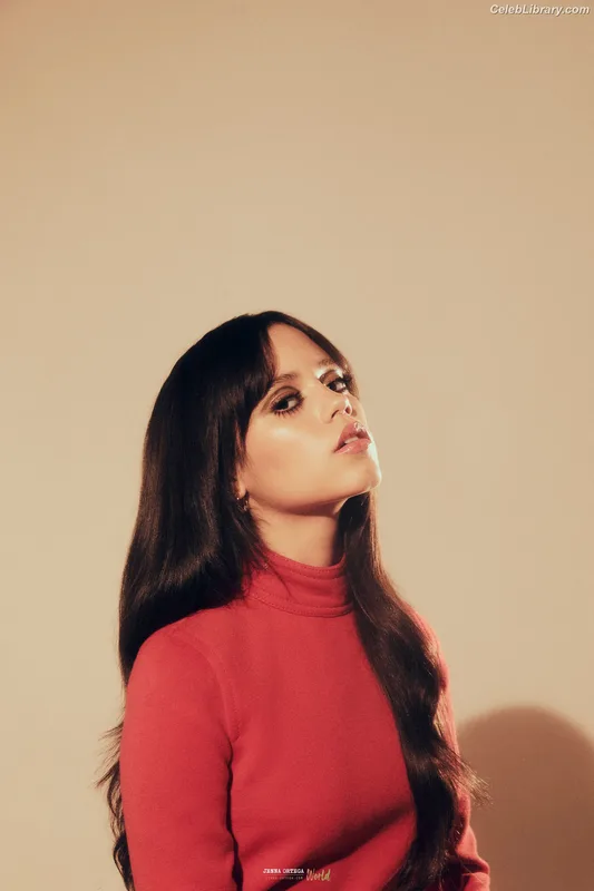 Jenna Ortega photo 14 of 5476
