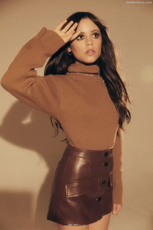 Jenna Ortega photo 6 of 5476