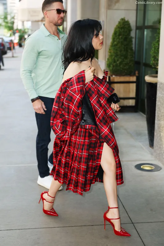 Jenna Ortega photo 9 of 5476