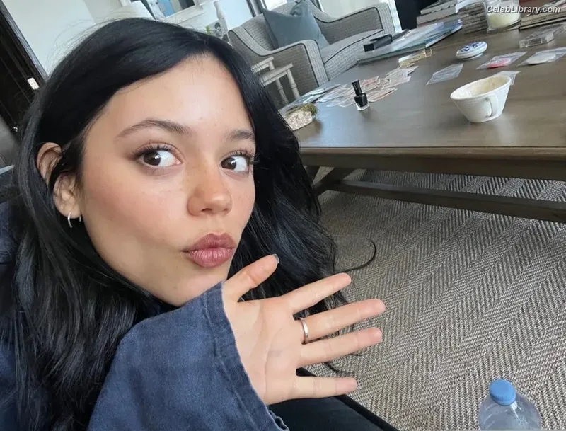 Jenna Ortega photo 23 of 5476