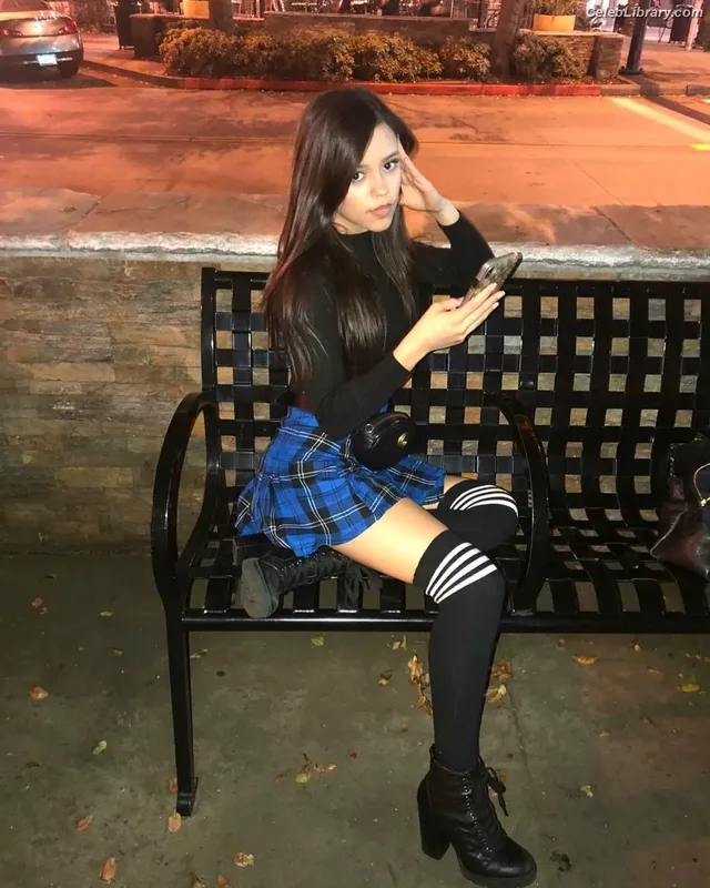 Jenna Ortega photo 17 of 5476