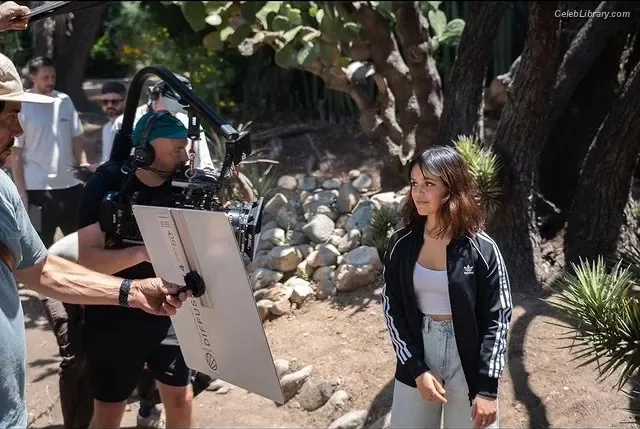 Jenna Ortega photo 3 of 5476