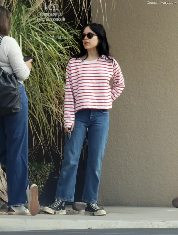 Jenna Ortega photo 11 of 5476