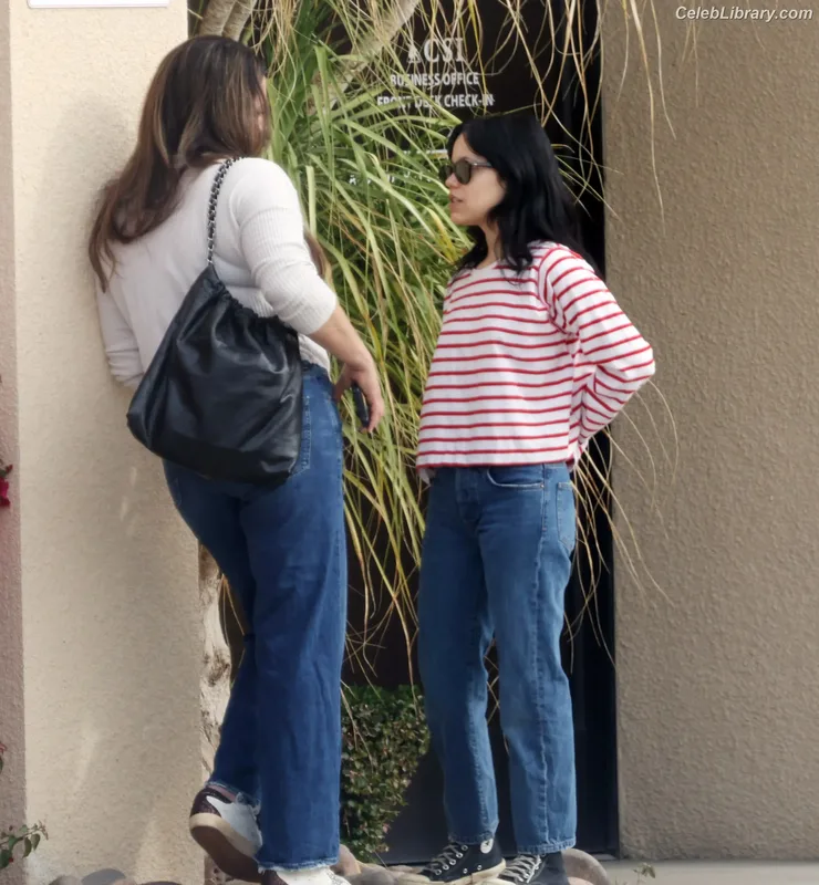 Jenna Ortega photo 14 of 5476
