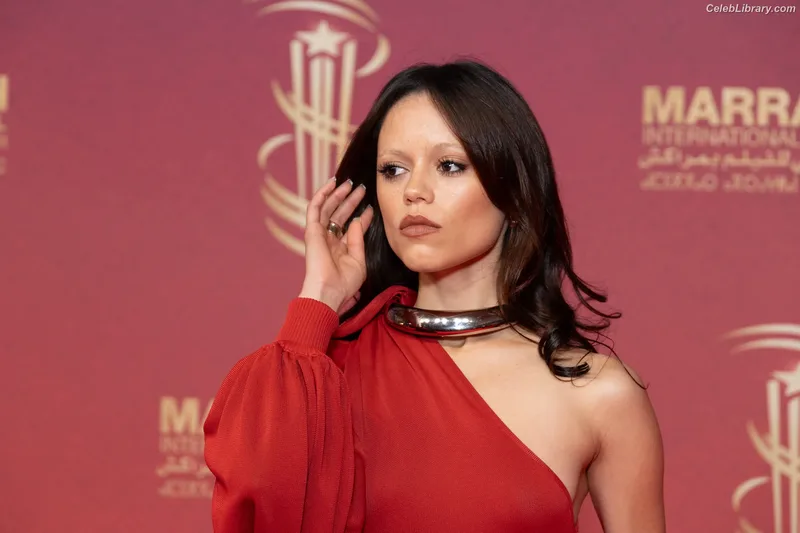 Jenna Ortega photo 11 of 5476