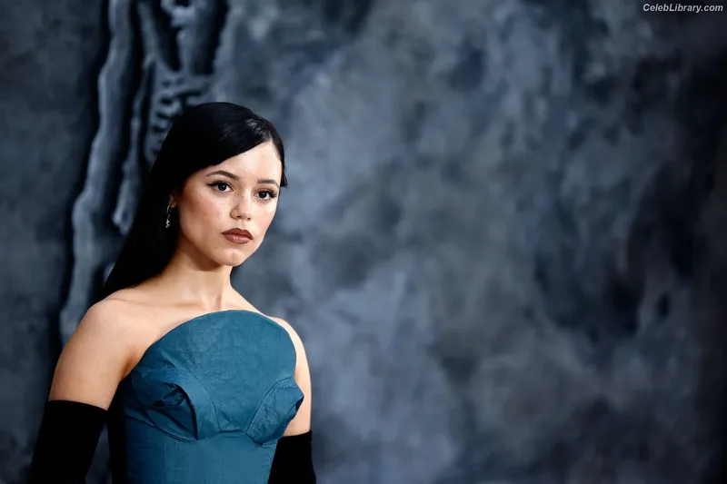 Jenna Ortega photo 22 of 5476