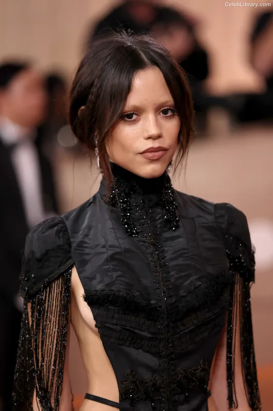 Jenna Ortega photo 17 of 5476