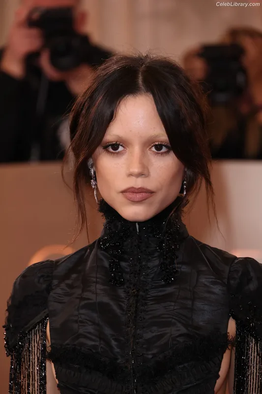 Jenna Ortega photo 24 of 5476