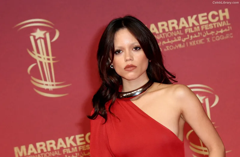 Jenna Ortega photo 12 of 5476