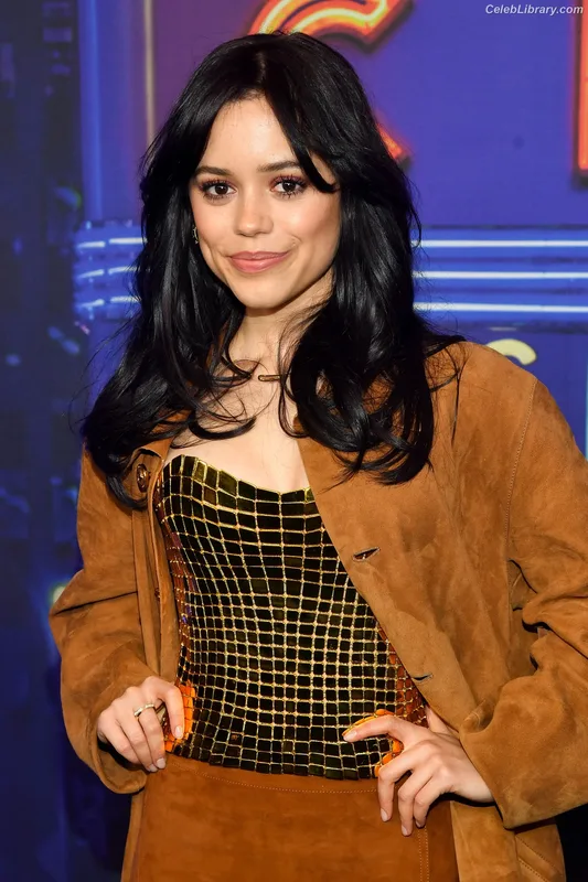 Jenna Ortega photo 23 of 5476