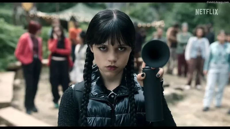 Jenna Ortega photo 17 of 5476