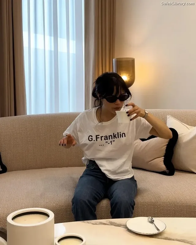 Jenna Ortega photo 10 of 5476