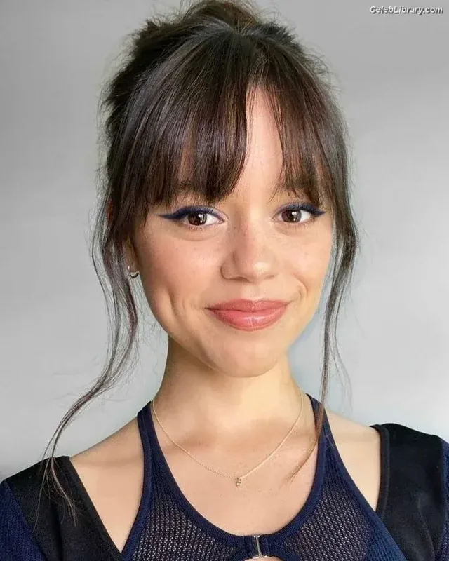 Jenna Ortega photo 9 of 5476