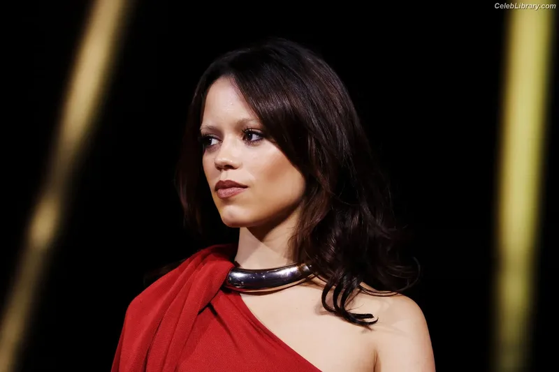 Jenna Ortega photo 15 of 5476