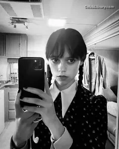 Jenna Ortega photo 23 of 5476