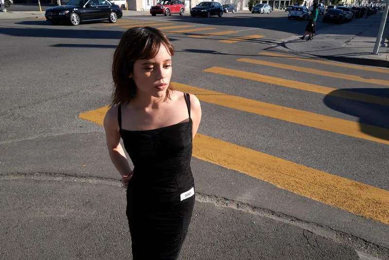 Jenna Ortega photo 8 of 5476