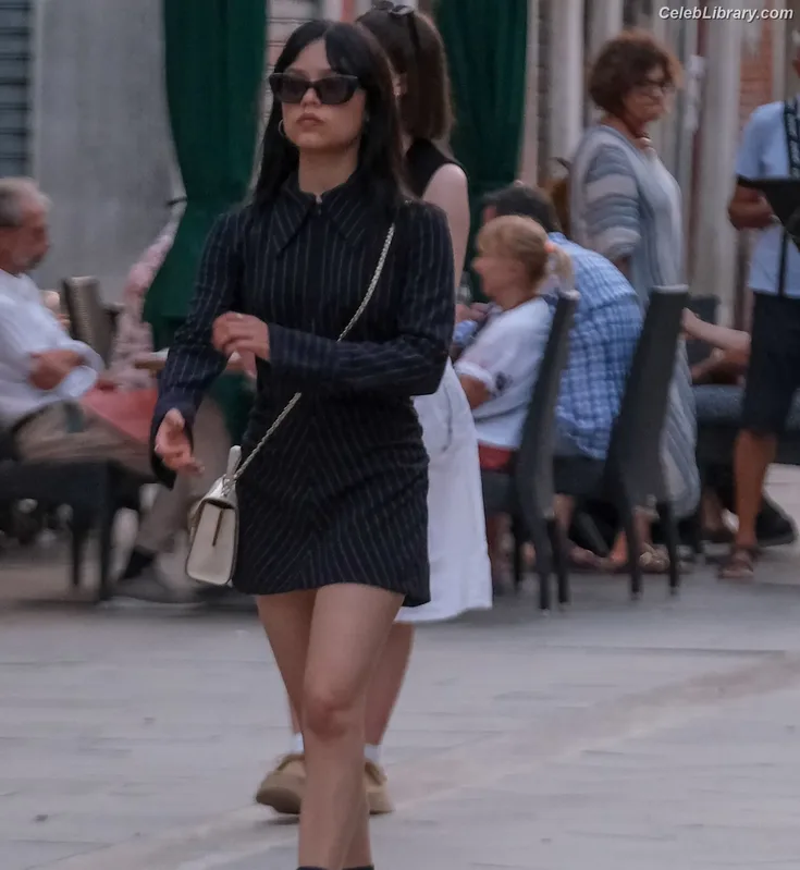 Jenna Ortega photo 17 of 5476