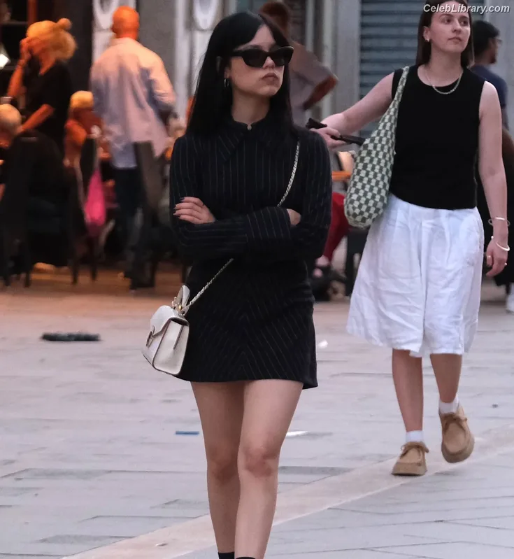 Jenna Ortega photo 19 of 5476