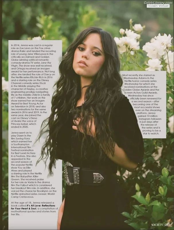 Jenna Ortega photo 22 of 5476