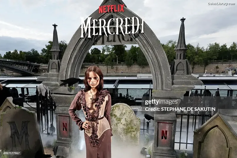 Jenna Ortega photo 21 of 5476