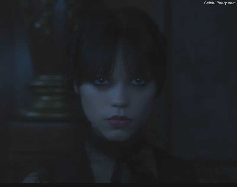 Jenna Ortega photo 19 of 5476