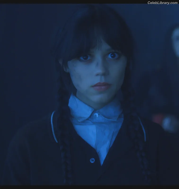 Jenna Ortega photo 4 of 5476