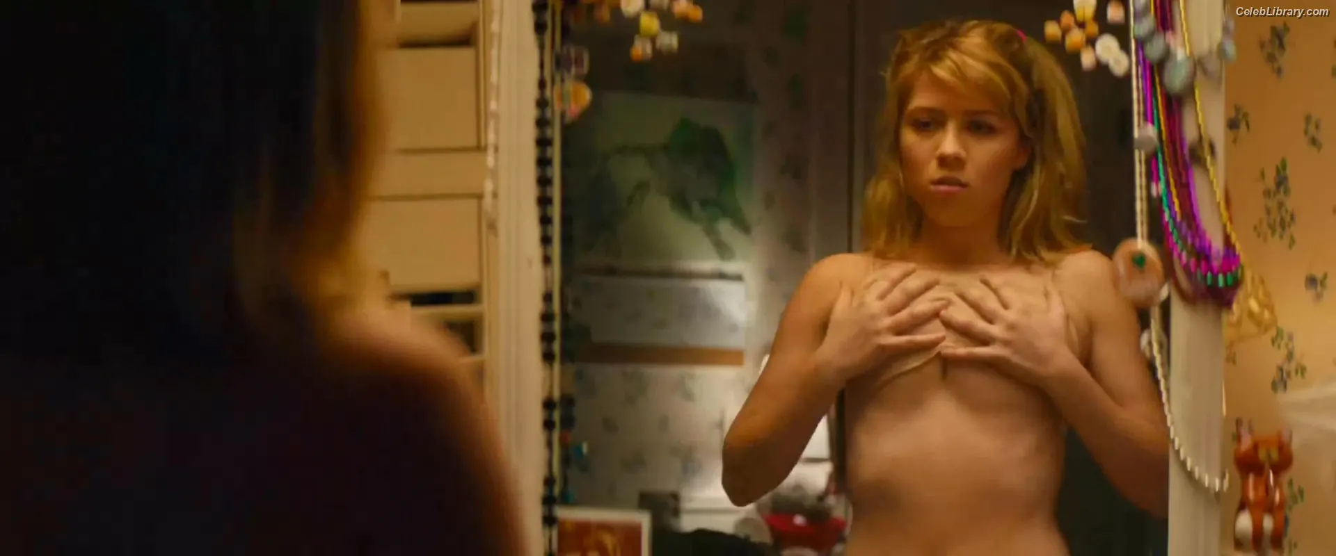 Jennette McCurdy photo 15 of 261