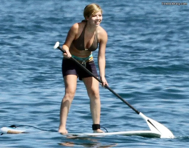 Jennette McCurdy photo 11 of 261