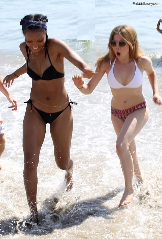 Jennette McCurdy photo 11 of 261