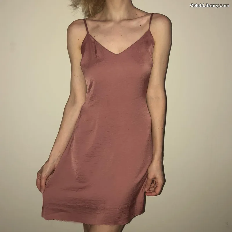 Jennette McCurdy photo 19 of 261
