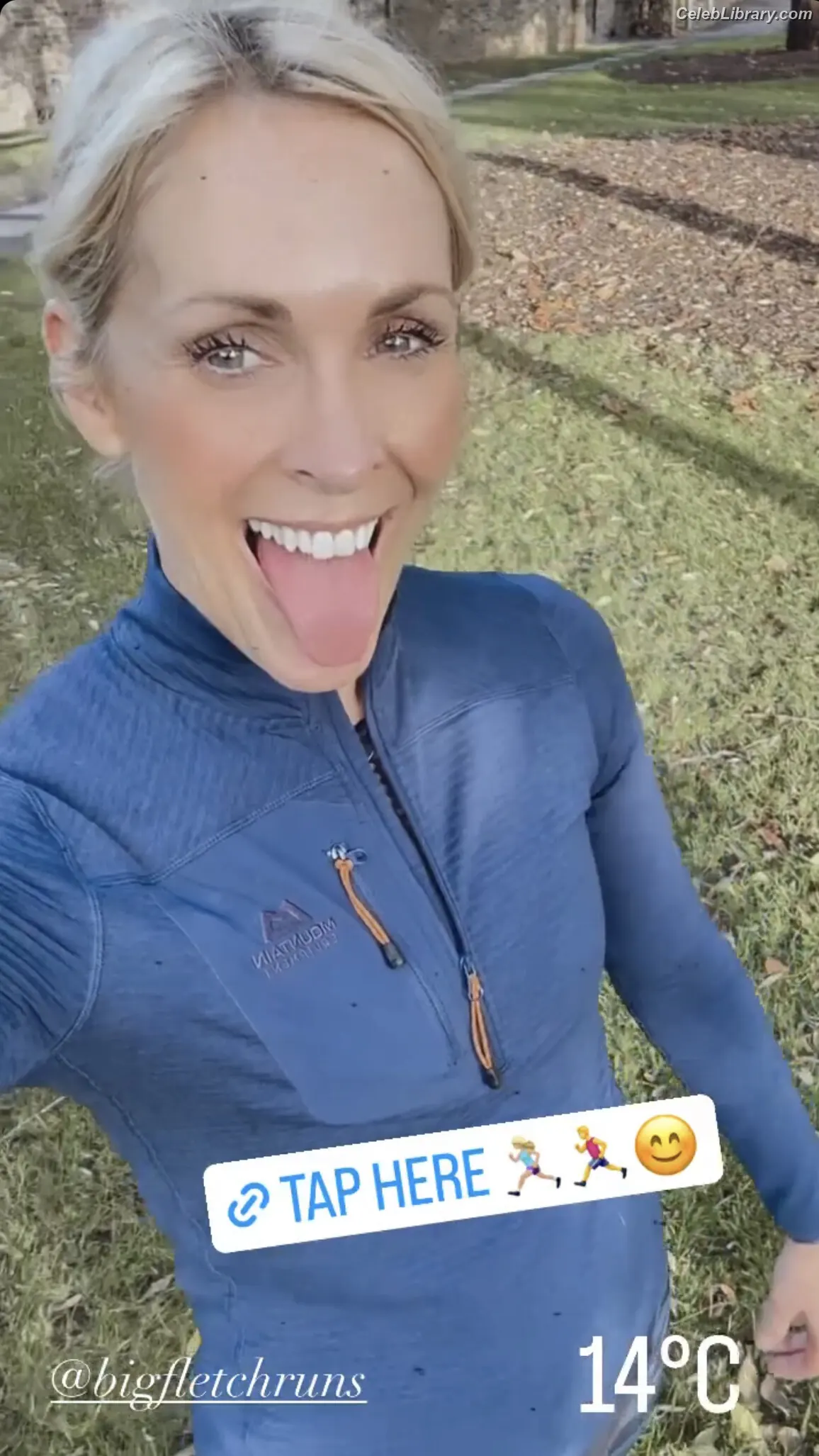 Jenni Falconer photo 3 of 193