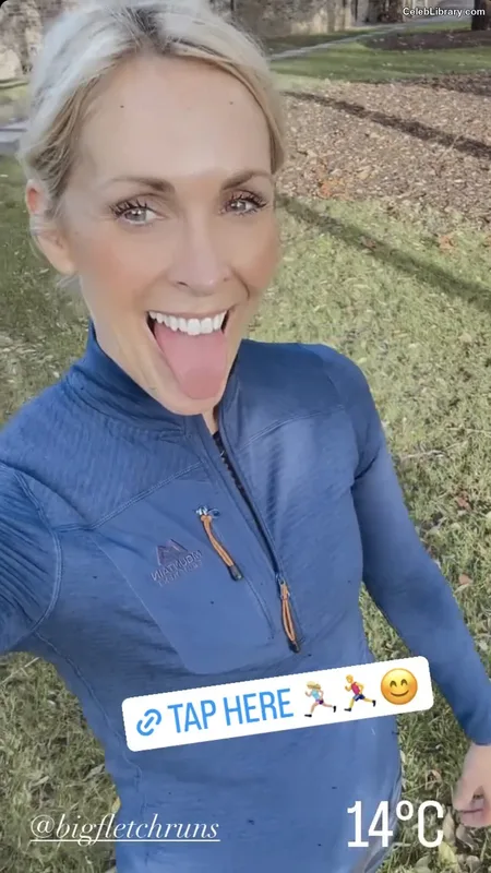 Jenni Falconer photo 8 of 194