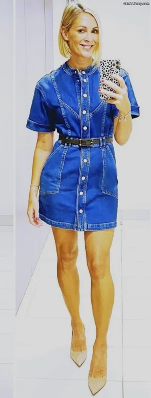 Jenni Falconer photo 9 of 194