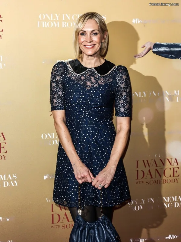 Jenni Falconer photo 16 of 194