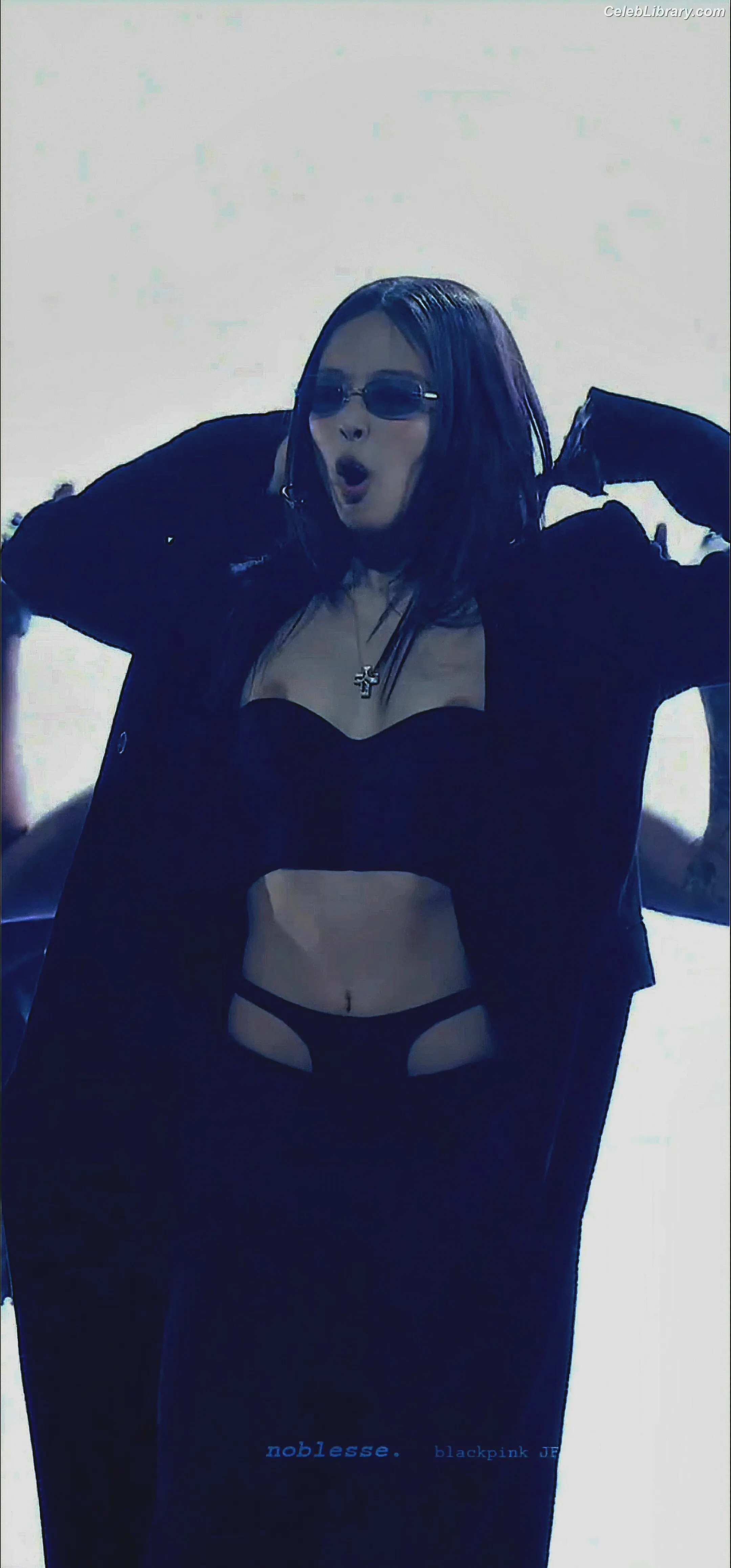 Jennie  BLΛƆKPIИK (Blackpink) photo 4 of 3641