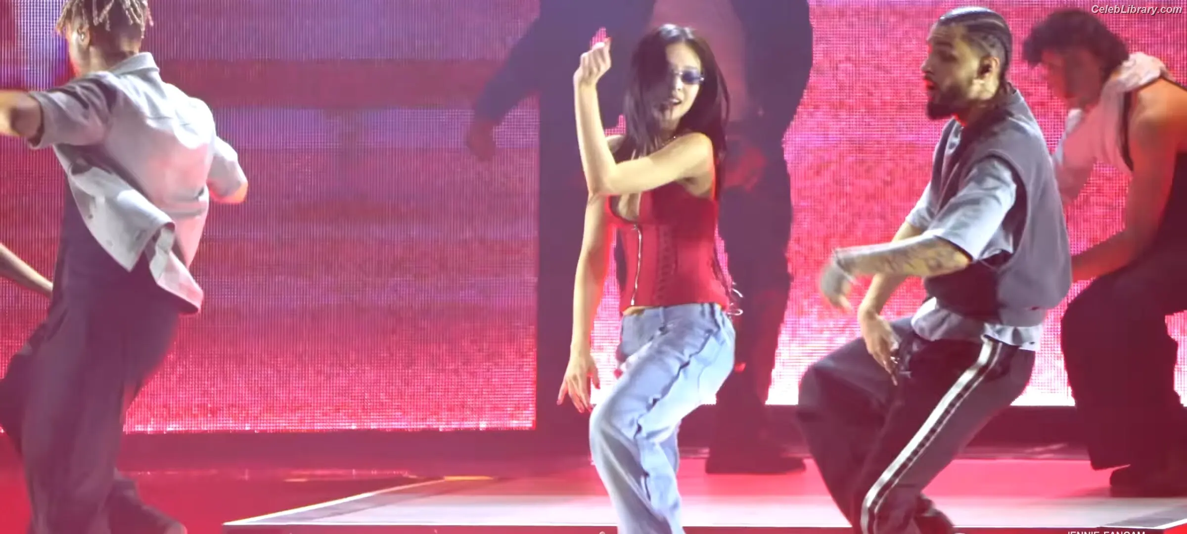Jennie BLΛƆKPIИK (Blackpink) photo 17 of 3641