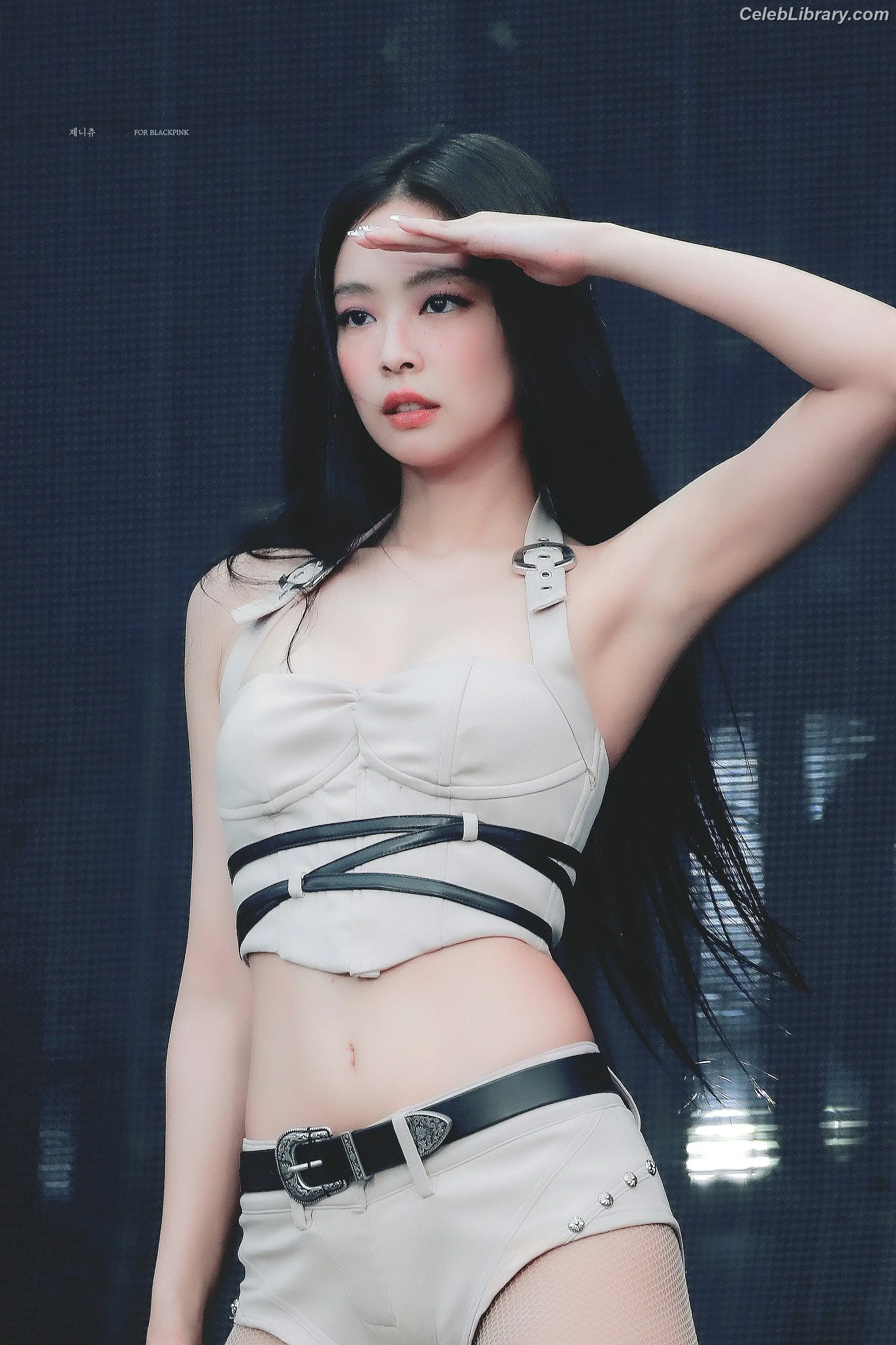 Jennie  BLΛƆKPIИK (Blackpink) photo 3 of 3641