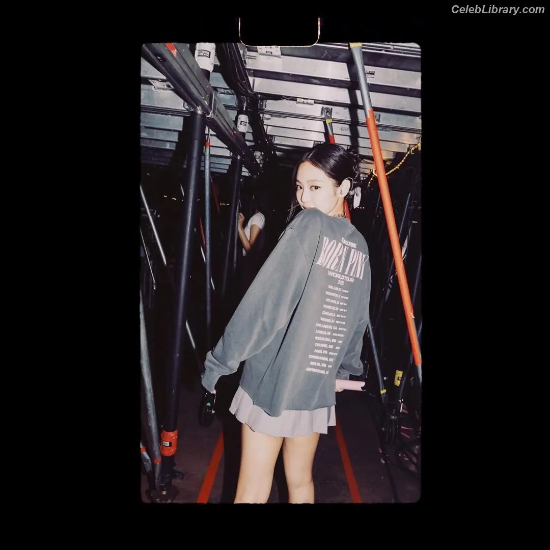 Jennie  BLΛƆKPIИK (Blackpink) photo 6 of 3641